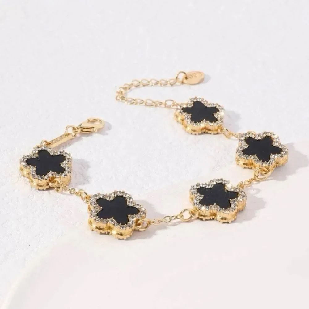 🔅🆕🔅 Elegant BLACK Rhinestone Clover Blossom Bracelet✨
